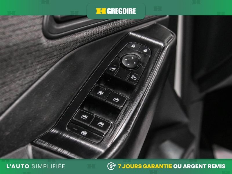 Nissan Rogue 2023 Blanc Blainville - photo #15