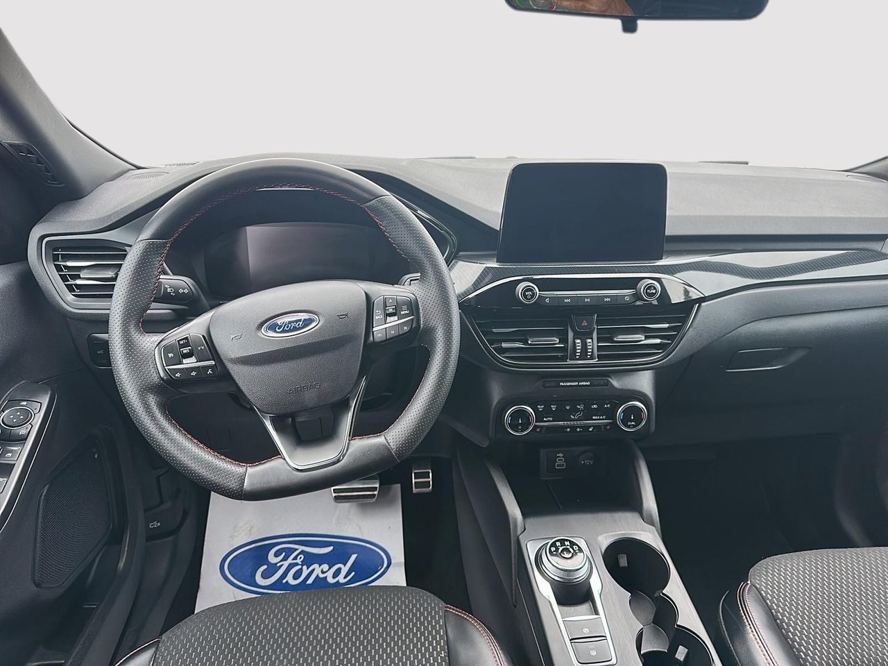 2024 Ford Escape Grey Rouyn-Noranda - photo #8