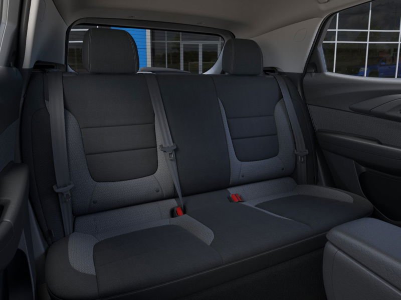 CHEVROLET Trailblazer Traction intégrale, 4 portes LS 2026 Blanc sommet Ottawa & Gatineau - photo #16