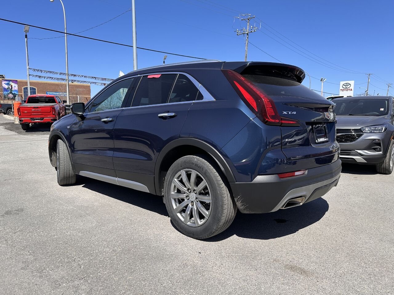 CADILLAC XT4 PREMIUM LUXURY Haut de gamme Luxe 4 portes TI 2021 Bleu Ottawa & Gatineau - photo #17