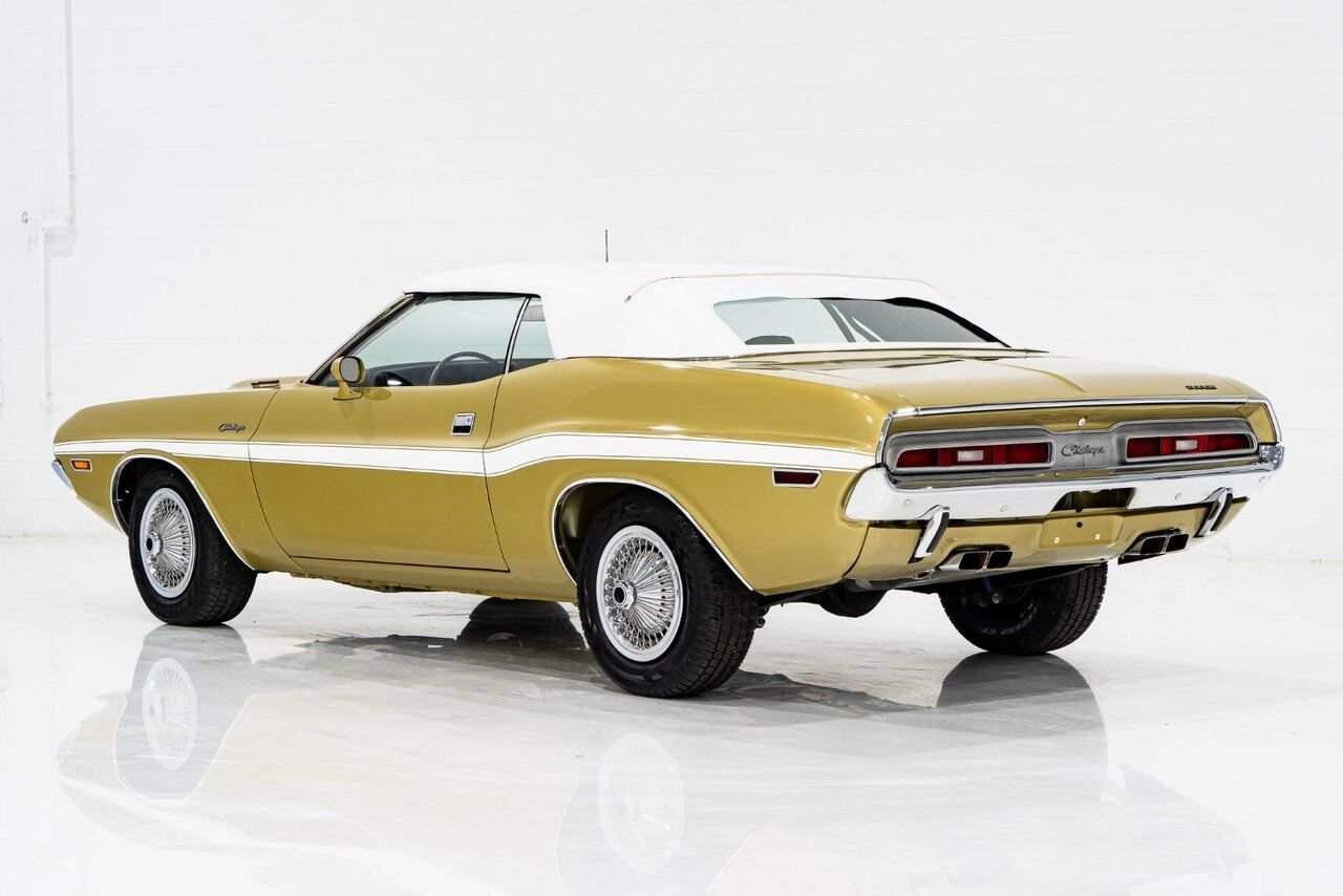 Dodge Challenger *PRIX EN USD* Convertible Fully restored to desirable specifications 1971 Or Montréal - photo #29