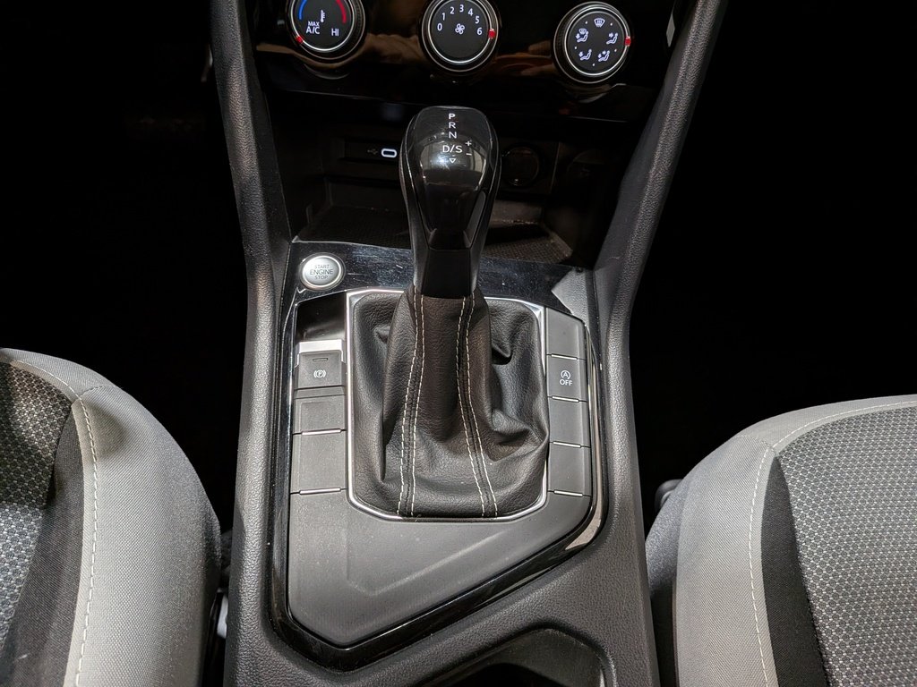 2023 Volkswagen Taos Trendline FWD White Val-David - photo #25
