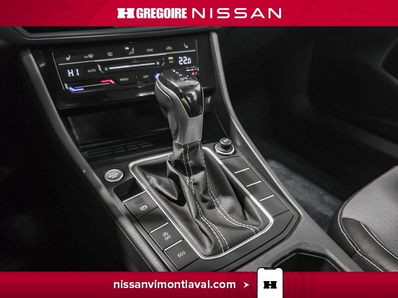 2025 Volkswagen Jetta Silver Laval - photo #23