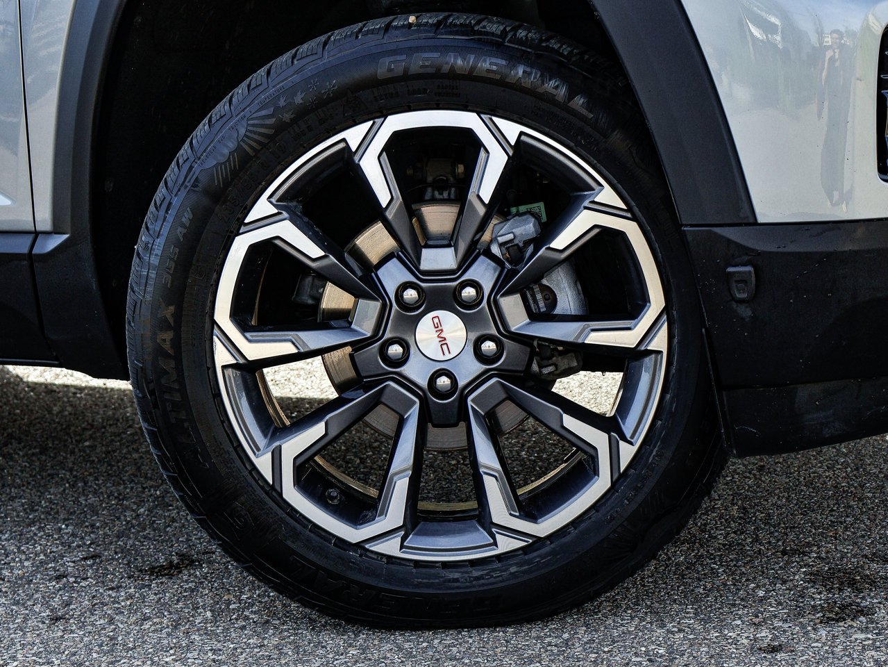 2026 GMC Terrain AWD 4dr Elevation Grey Sherwood Park - photo #5