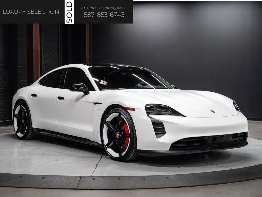 2022 Porsche Taycan 2022 Red