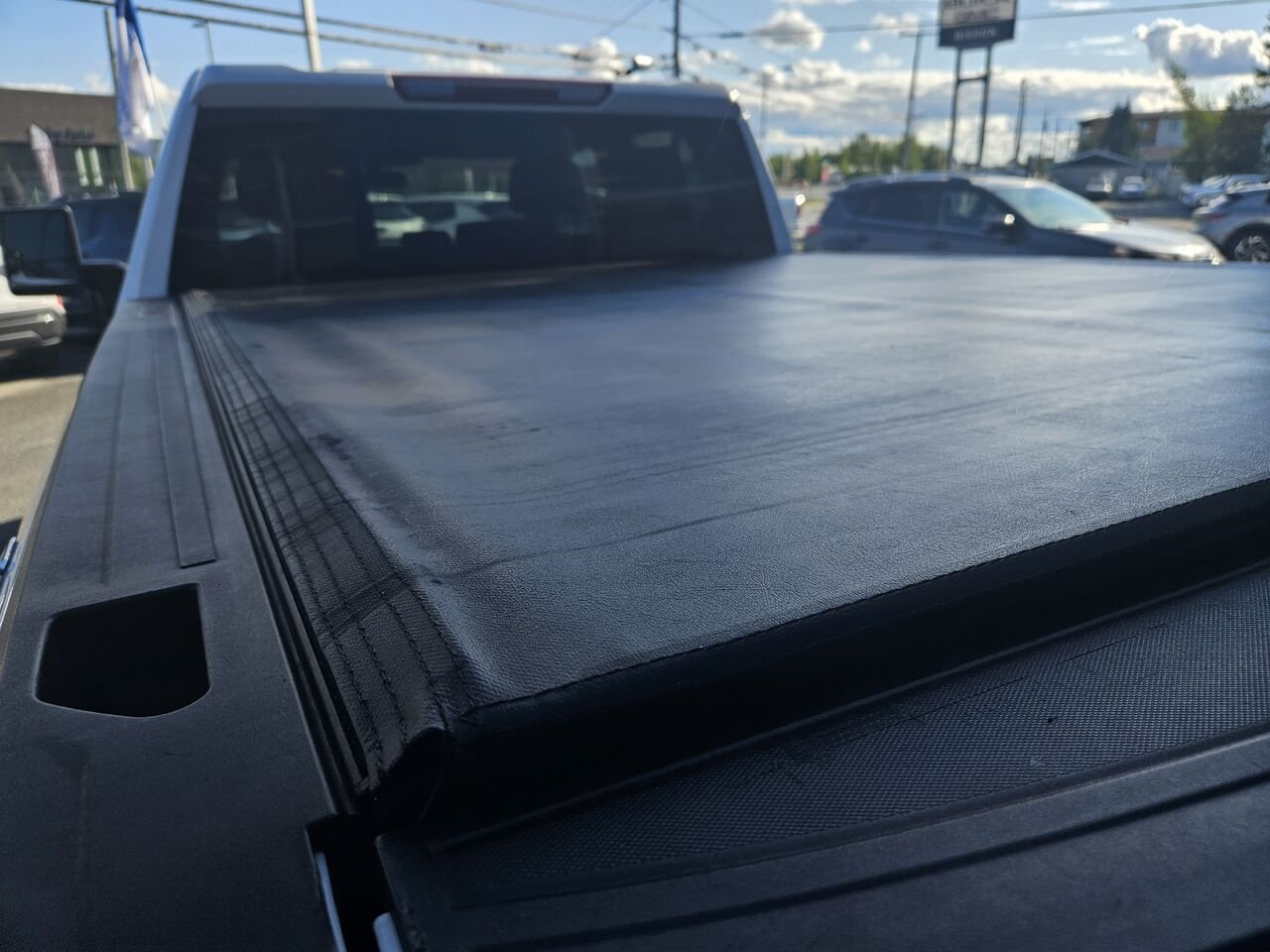 2021 GMC Sierra 1500 Elevation cabine double 4RM 147 po White Thetford Mines - photo #18