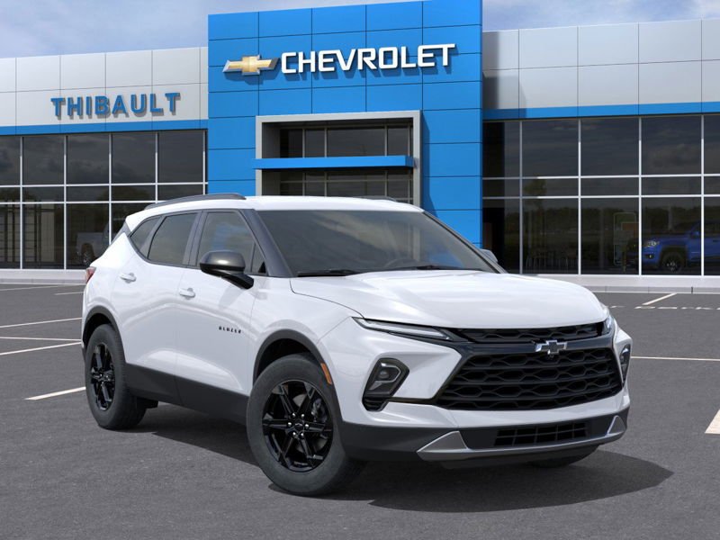 CHEVROLET Blazer Traction intégrale, 4 portes LT 2026 BLANC SOMMET Sherbrooke - photo #6