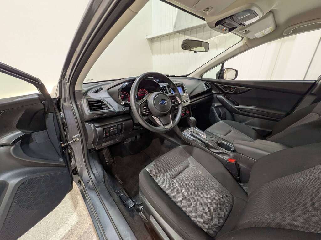 2019 Subaru Impreza 2.0i Convenience 5-door Auto Grey Val-David - photo #9