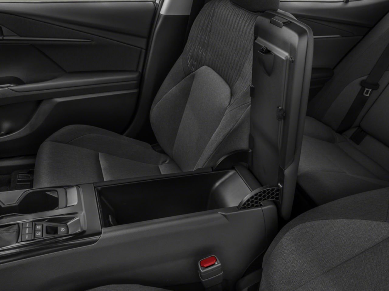 2026 Toyota Camry Midnight Black Metallic Mont-Laurier - photo #4