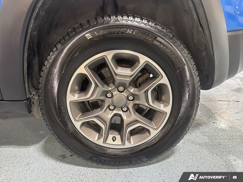 2020 Jeep Cherokee 2602134A | Trailhawk Elite Edmonton - photo #5