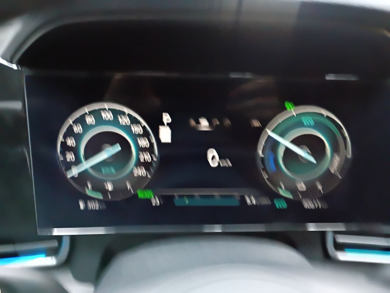 2025 Hyundai Elantra Hybrid Grey Blainville - photo #22