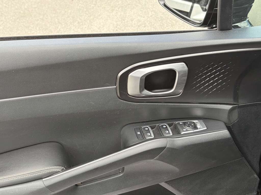 2023 Kia Sorento Black Gatineau - photo #13