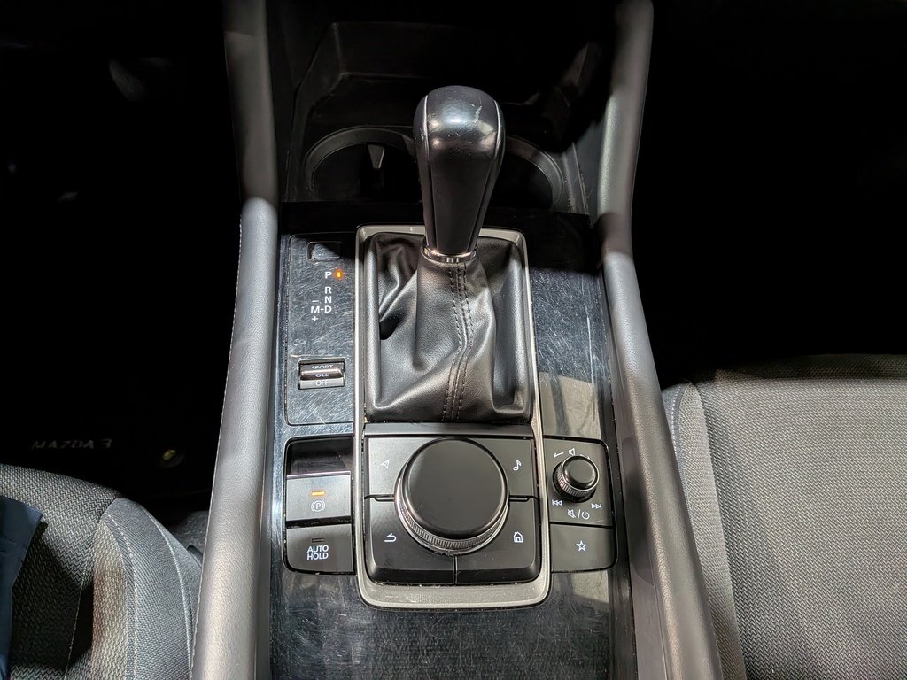 2019 Mazda Mazda3 Sport GS Auto FWD White Val-David - photo #26