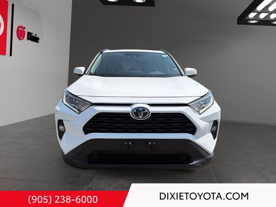 2021 Toyota RAV4 2021 White
