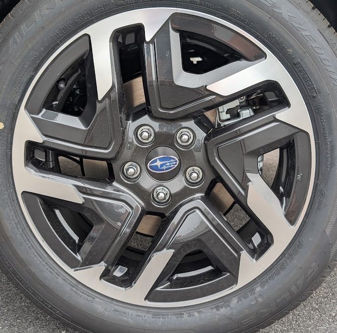 2026 SUBARU Forester LIMITED River Rock Pearl