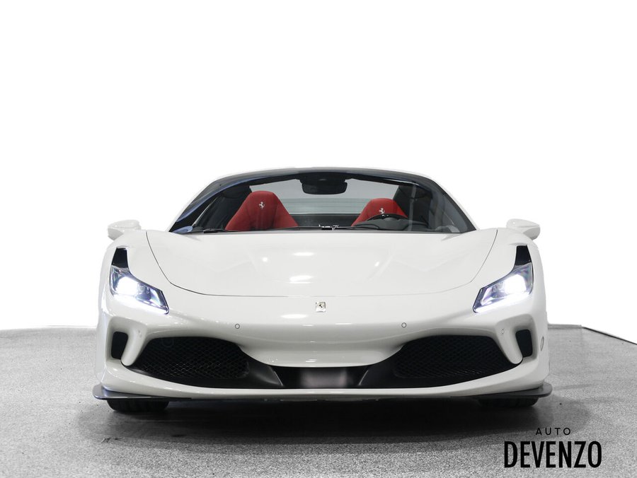Ferrari F8 Spider 2023 2023 Blanc