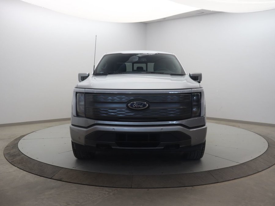 2023 Ford F-150 Lightning 2023 Black
