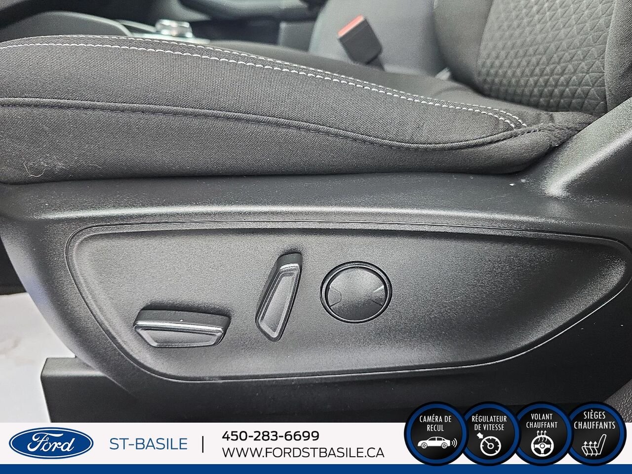 2023 Ford Escape Grey Saint-Basile-le-Grand - photo #18