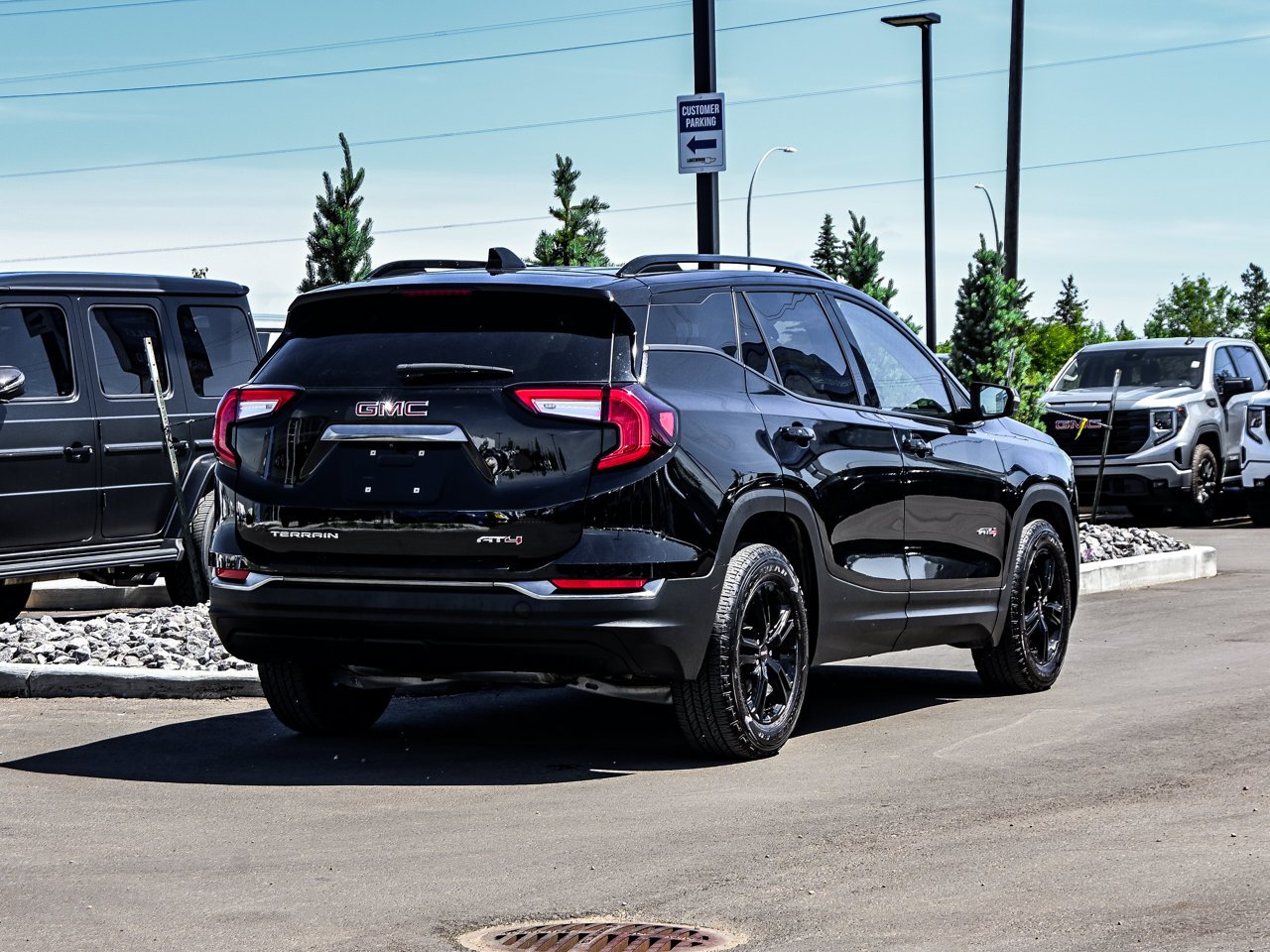 2022 GMC Terrain AWD 4dr AT4 Black Sherwood Park - photo #12