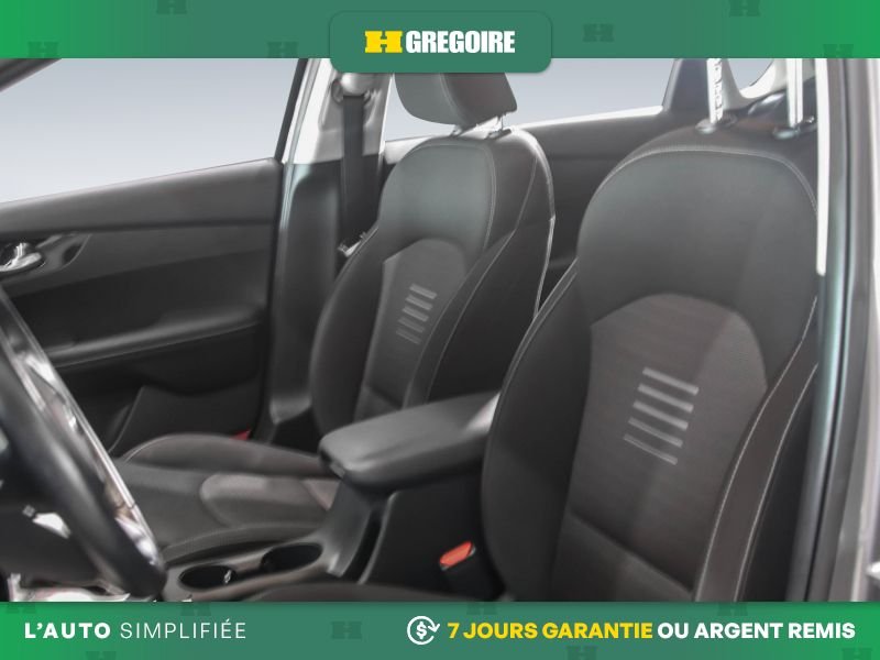 2021 Kia Forte Grey Saint-Eustache - photo #19