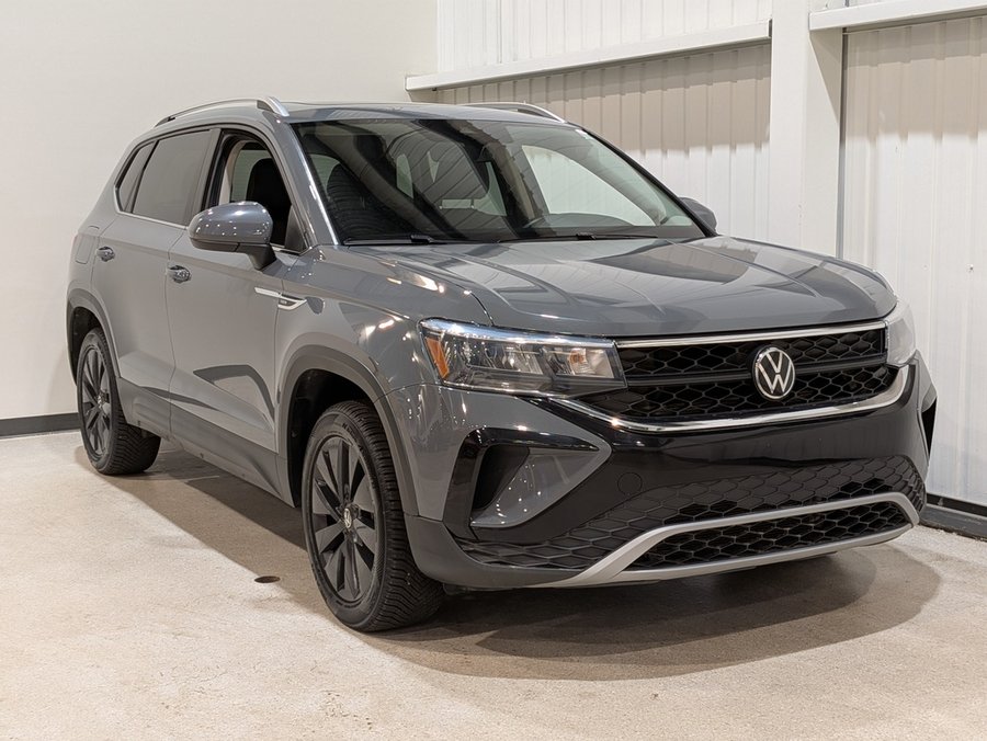 Volkswagen Taos Comfortline FWD 2024 Gris