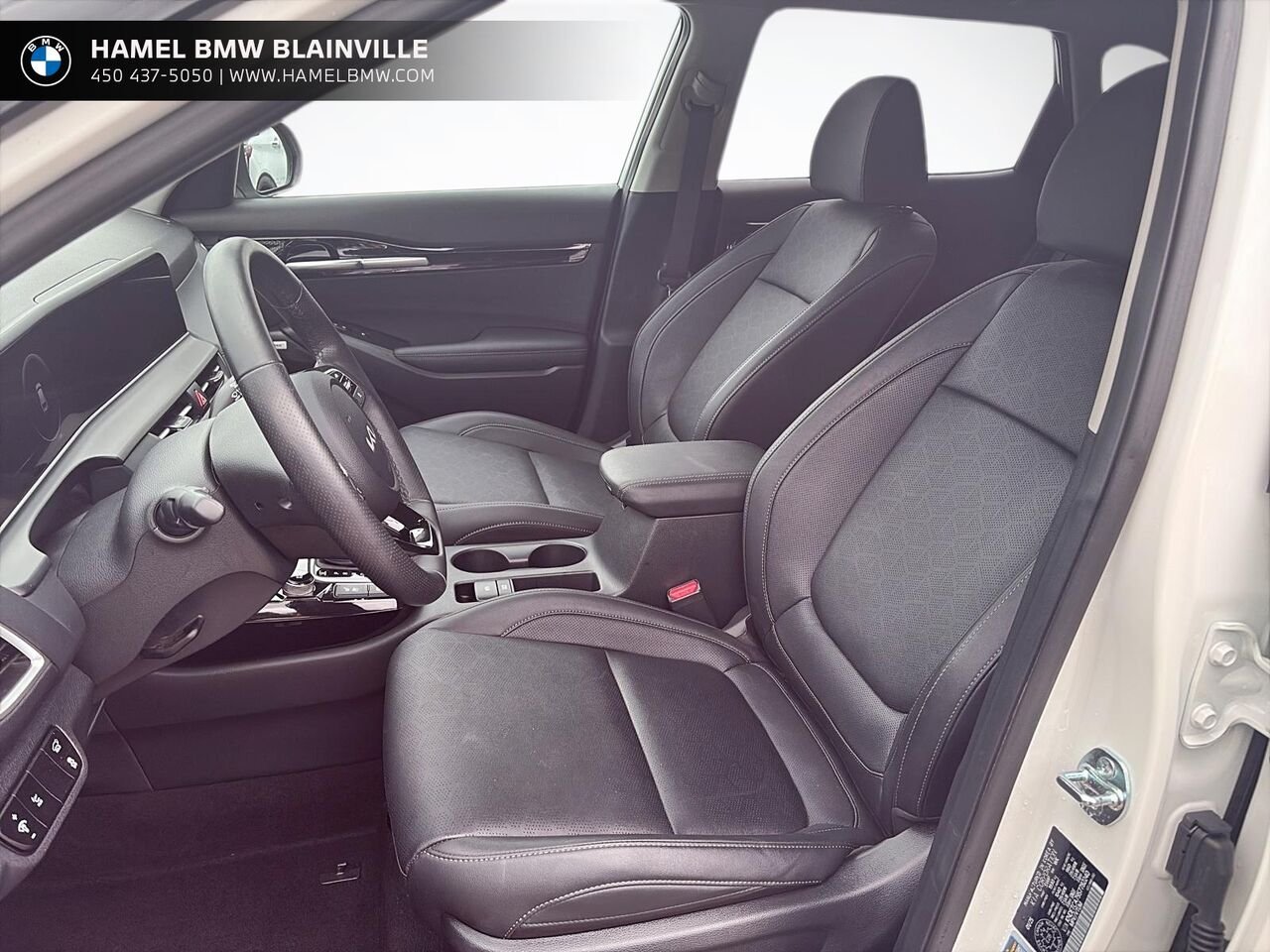 Kia Seltos SX TI avec intérieur noir 2025 Blanc Blainville - photo #8