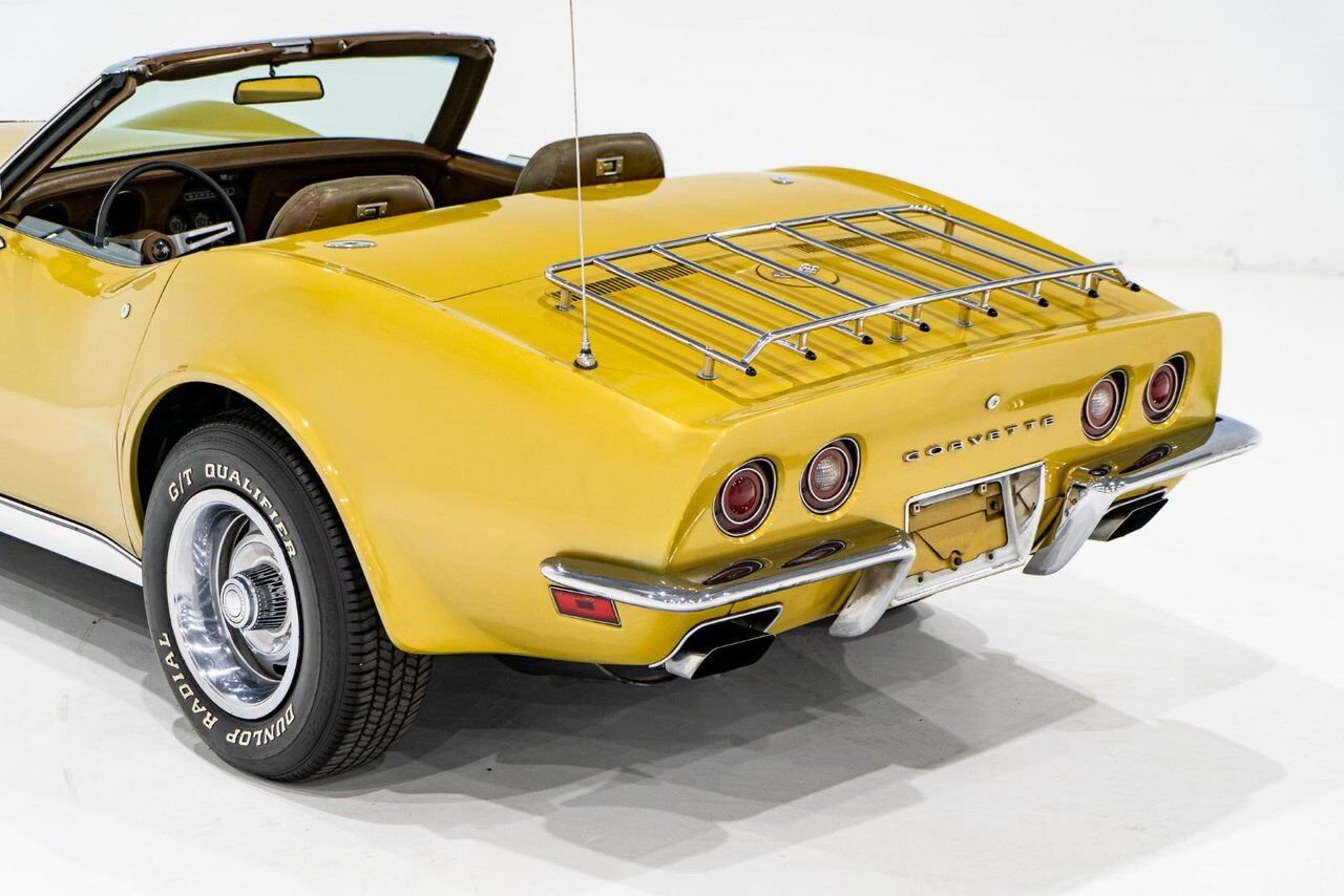 1972 Chevrolet Corvette Unrestored matching# LT1 with documented 103,454km(64,283mi) | PRIX EN USD Gold Montreal - photo #45