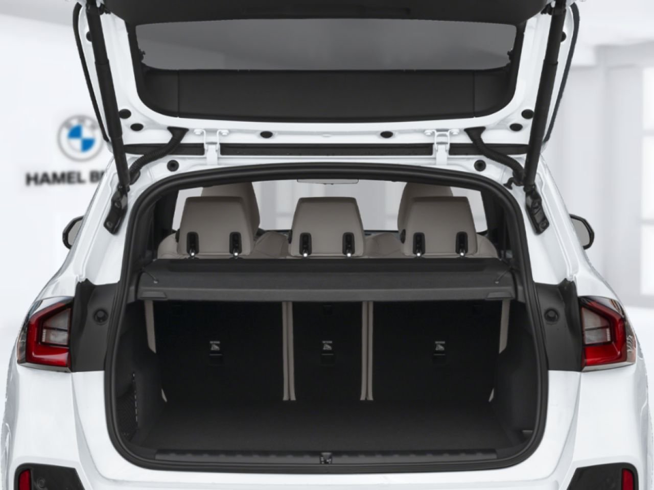 BMW X1 M35i 2026 Argent cosmos métallisé Blainville - photo #9