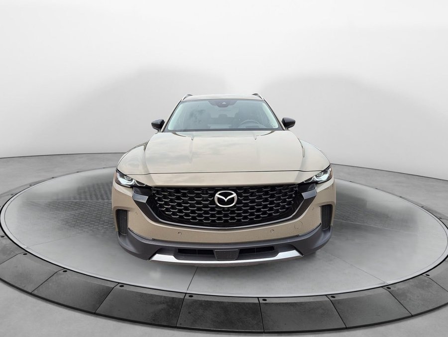 2023 Mazda CX-50 2023 Beige
