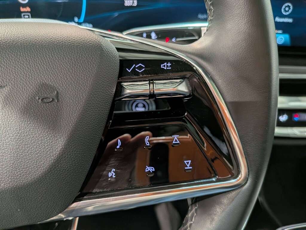 2024 Cadillac LYRIQ 4dr Tech w/1SA Grey Val-David - photo #16