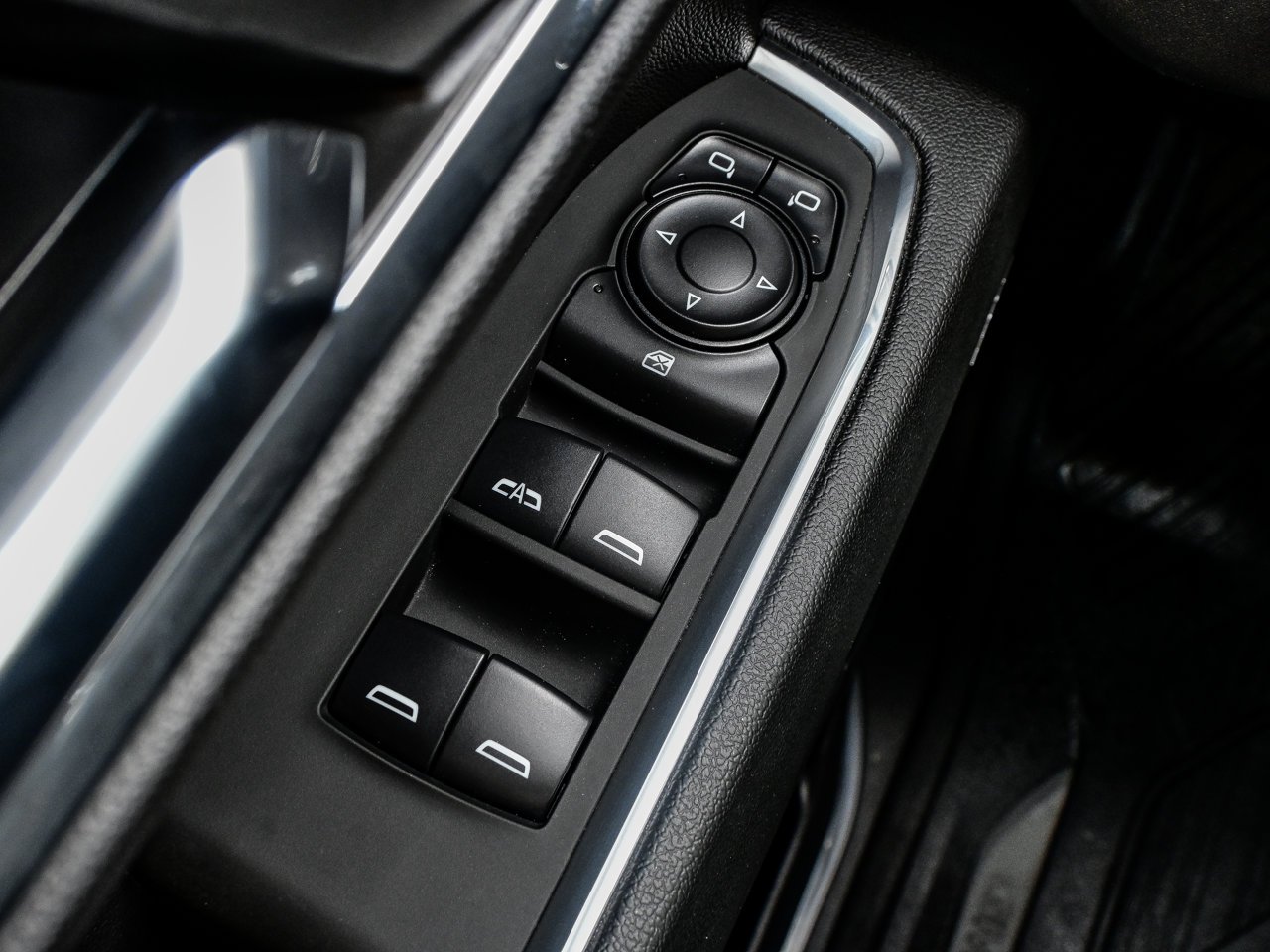 2024 GMC Sierra 1500 4WD Crew Cab 147 Elevation Grey Sherwood Park - photo #17