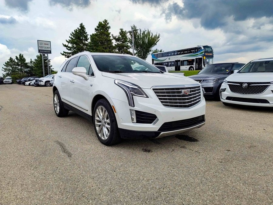 2018 Cadillac XT5 2018 White