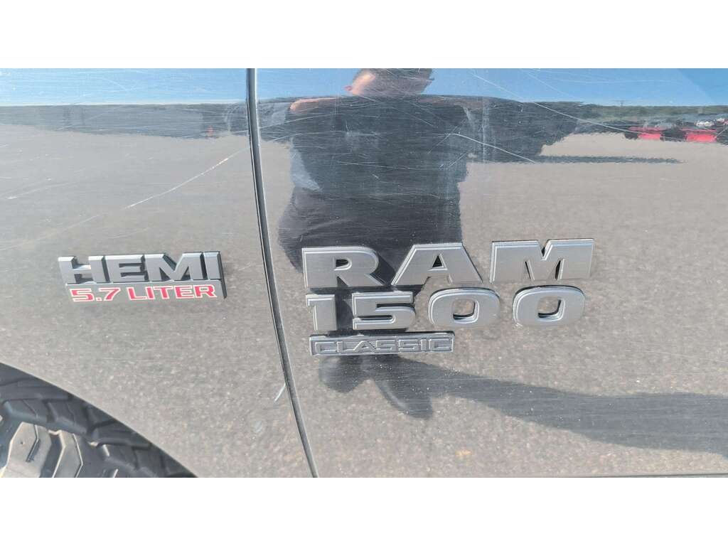 2022 Ram 1500 Black Gatineau - photo #23
