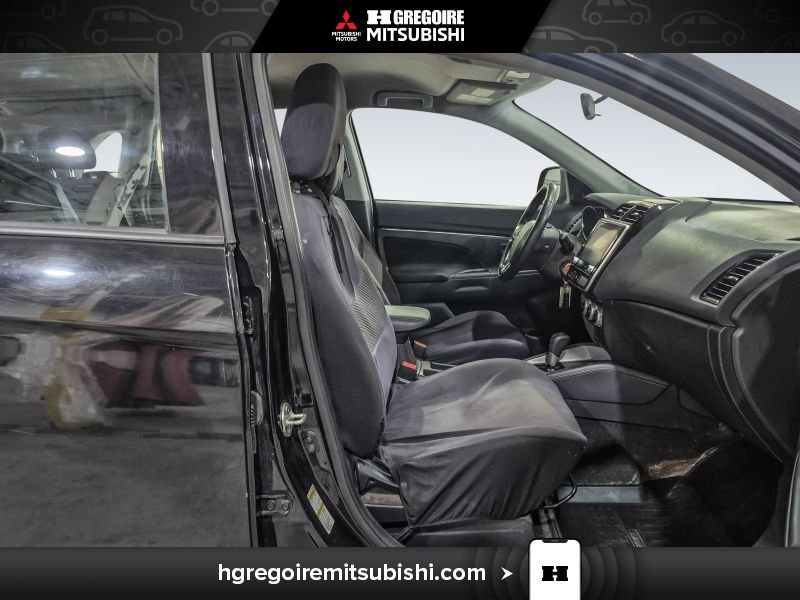 2020 Mitsubishi RVR Black Saint-Eustache - photo #15