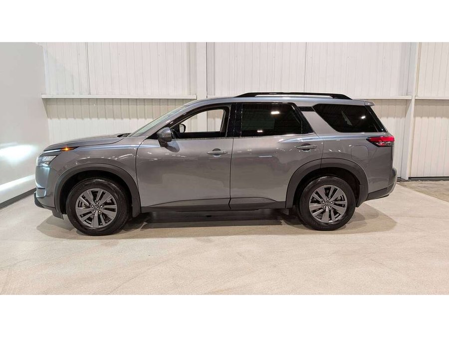 Nissan Pathfinder Rock Creek 4WD 2024 Gris