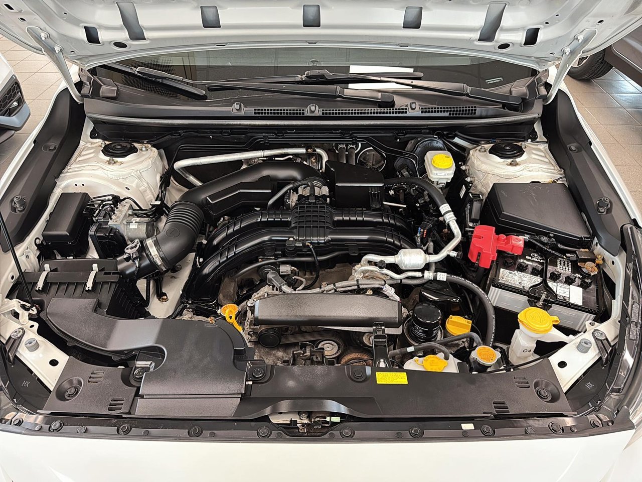 Subaru Crosstrek NIV JF2GUABC3RH272624 2024 Blanc Baie-Comeau - photo #8