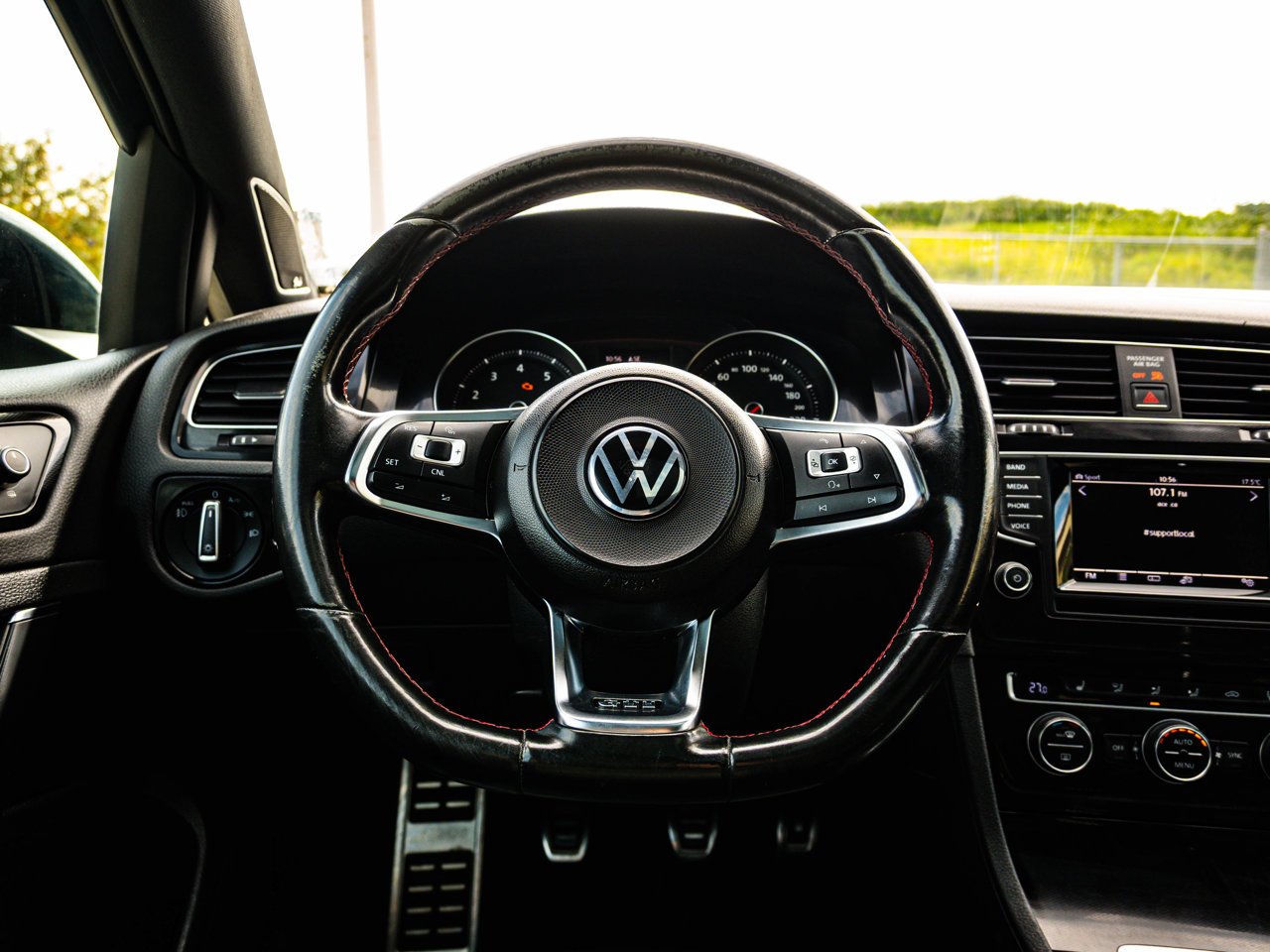 2015 Volkswagen Golf GTI 3dr HB Man gray Sherwood Park - photo #29