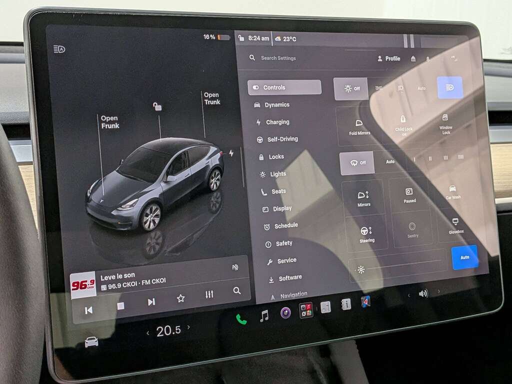 2023 Tesla Model Y RWD Grey Val-David - photo #20