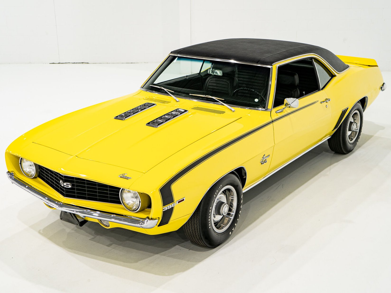 1969 Chevrolet Camaro SS **PRIX EN USD** With factory A/C Yellow Montreal - photo #22