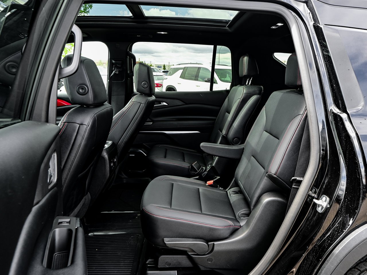 2026 Chevrolet Traverse AWD 4dr Z71 Black Sherwood Park - photo #32