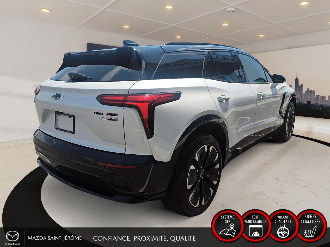 2025 Chevrolet Blazer EV RS | AWD | TOIT PANORAMIQUE | 85 kWh | SIÈGES VENTILÉS White Saint-Jérôme - photo #5