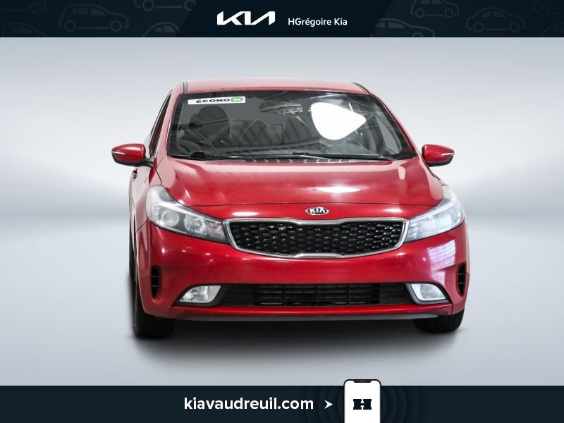 2017 Kia Forte Red Blainville - photo #0