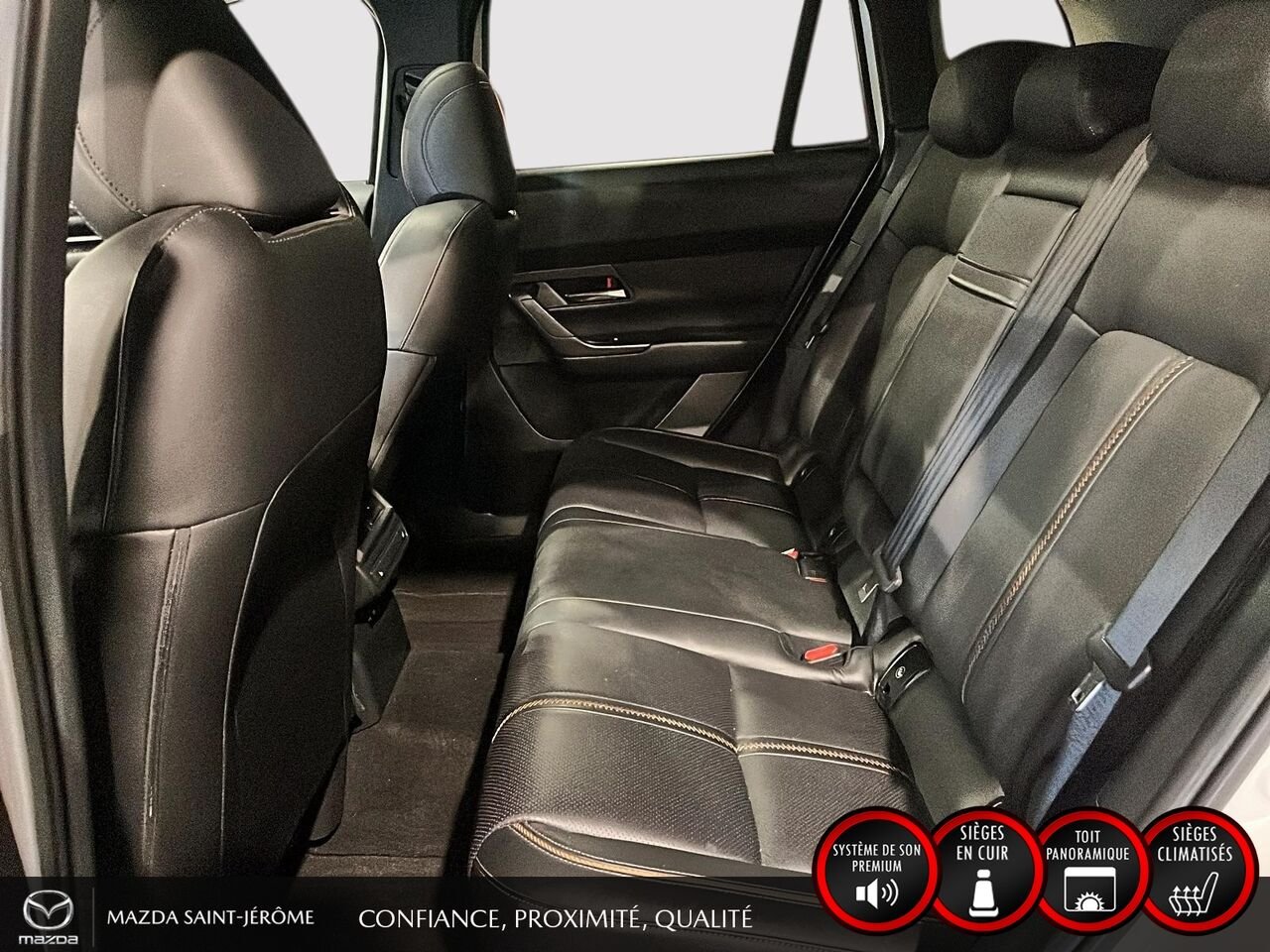 2023 Mazda CX-50 GT avec moteur turbo | TOIT PANORAMIQUE | ENSEMBLE DE REMORQUAGE | CUIR | AWD White Saint-Jérôme - photo #21