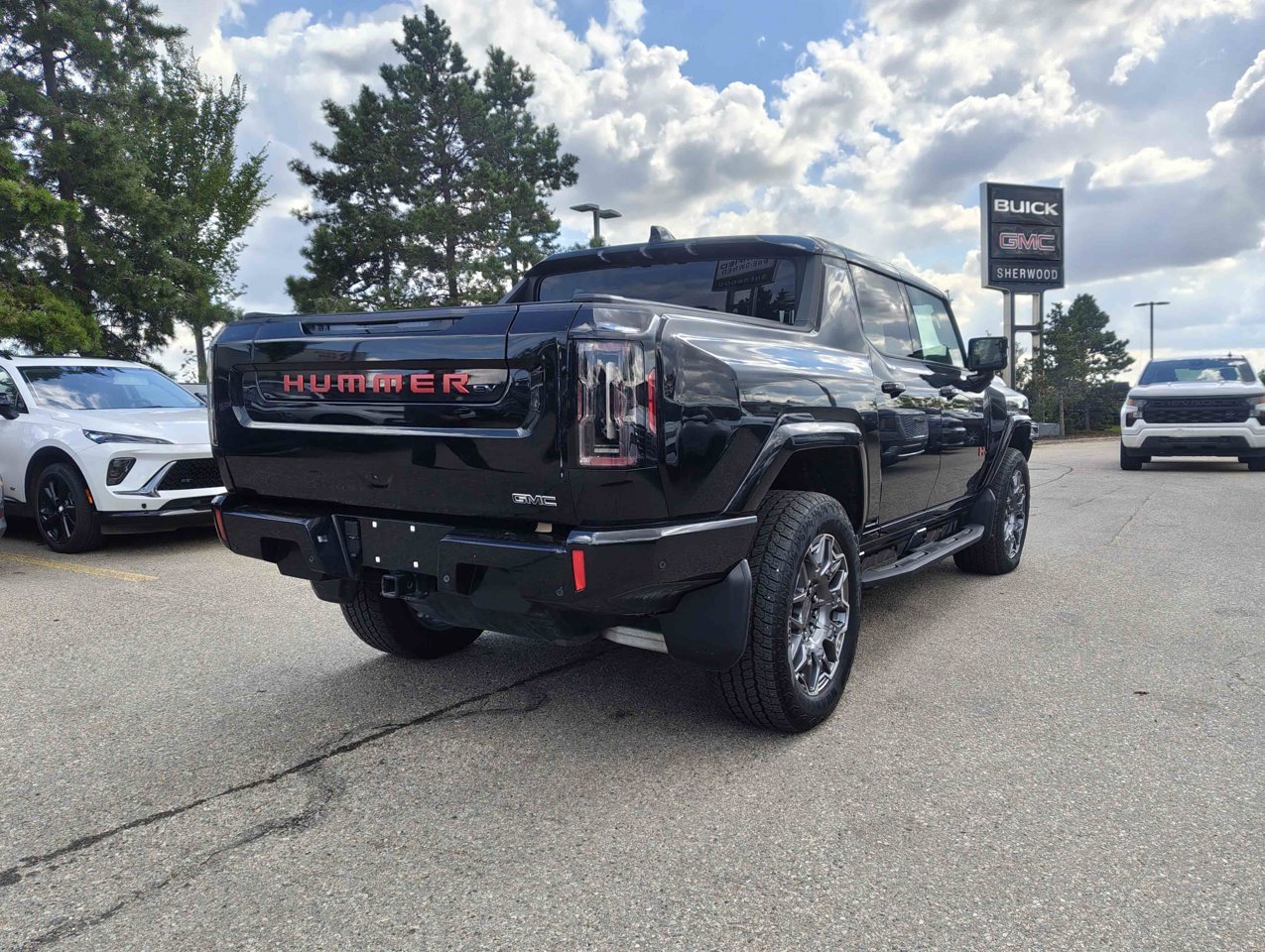 2024 GMC HUMMER EV Pickup e4WD Crew Cab 3X Black Sherwood Park - photo #5
