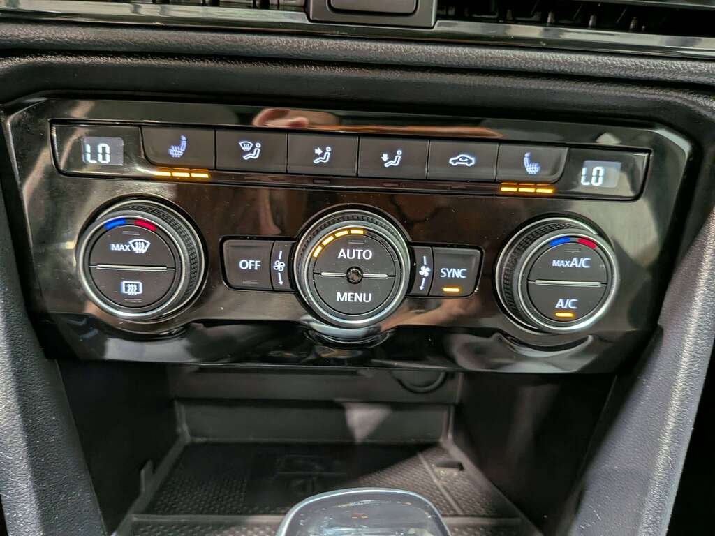 2024 Volkswagen Taos Comfortline 4MOTION Grey Val-David - photo #26