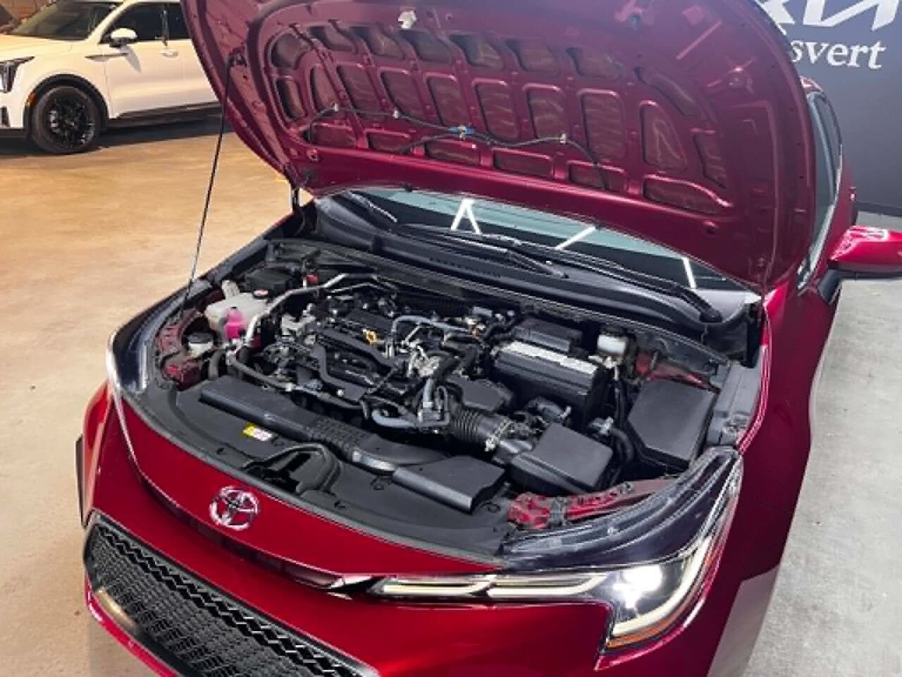 2022 Toyota Corolla Red Blainville - photo #28