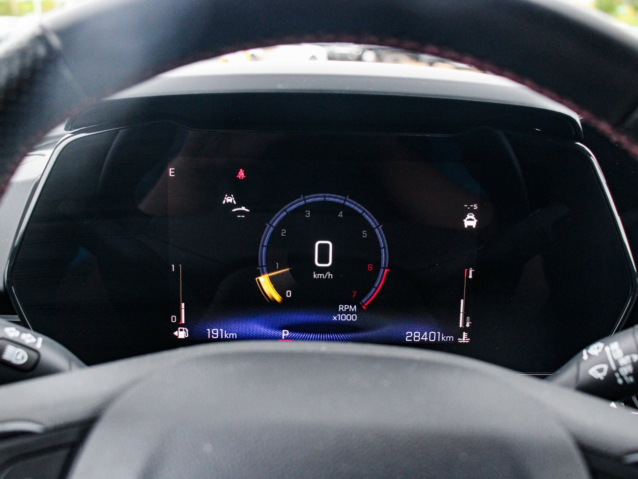 2024 Chevrolet Trax FWD 4dr 2RS Yellow Sherwood Park - photo #19