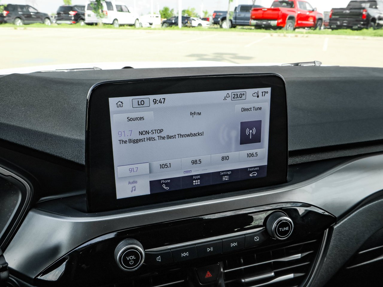 2025 Ford Escape Active AWD White Sherwood Park - photo #25