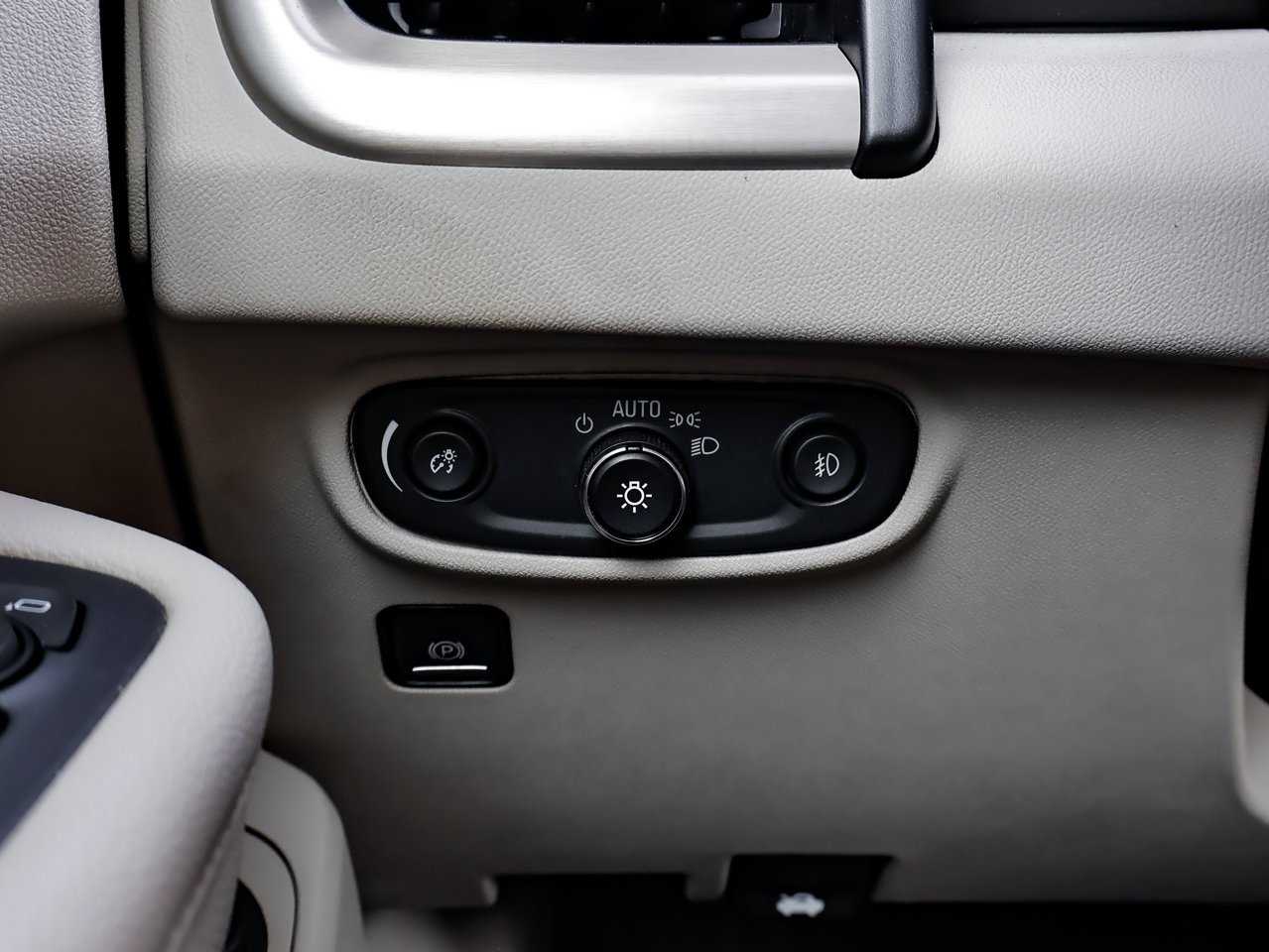 2019 GMC Terrain AWD 4dr Denali Grey Sherwood Park - photo #21
