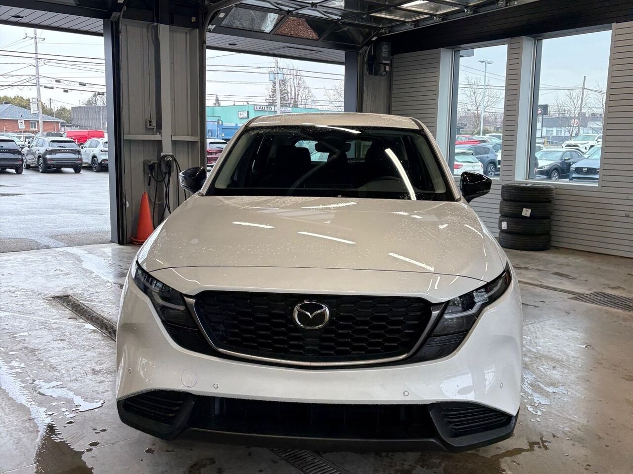 MAZDA CX-5 GX TI 2026 Blanc rhodium métallisé Châteauguay - photo #3